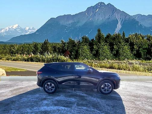 2025 Chevrolet Blazer 2LT