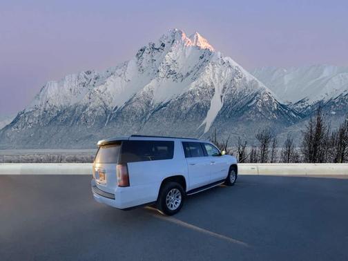 2020 GMC Yukon XL SLT