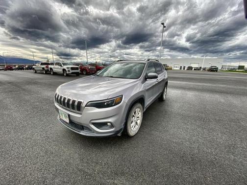 2021 Jeep Cherokee Latitude Lux