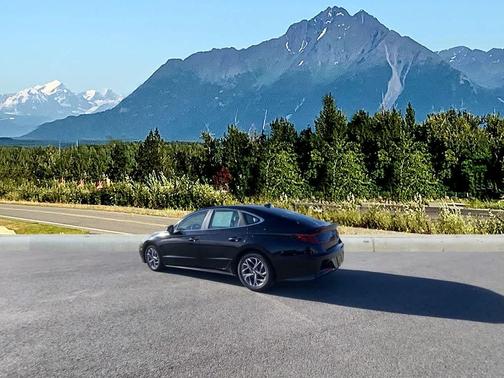 2023 Hyundai SONATA SEL