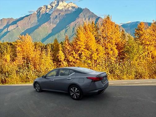 Gun Metallic 2020 Nissan Altima 2.5 SL