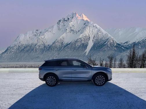 2024 Lincoln Corsair Reserve