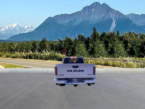 Bright White Clearcoat 2026 RAM 1500 Big Horn/Lone Star