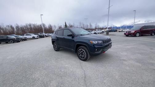 Fathom Blue Pearl Coat 2026 Jeep Compass Trailhawk