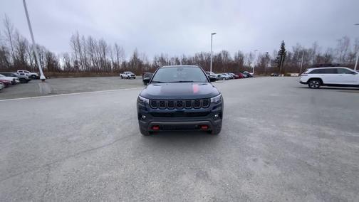 Fathom Blue Pearl Coat 2026 Jeep Compass Trailhawk