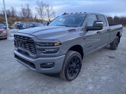 2026 RAM 2500 Big Horn Crew Cab 4x4 8' Box