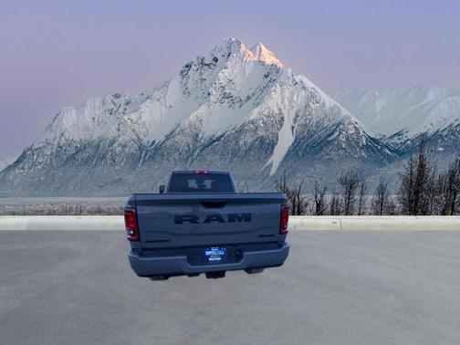 2026 RAM 2500 Big Horn Crew Cab 4x4 8' Box