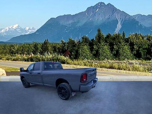 2026 RAM 2500 Big Horn Crew Cab 4x4 8' Box