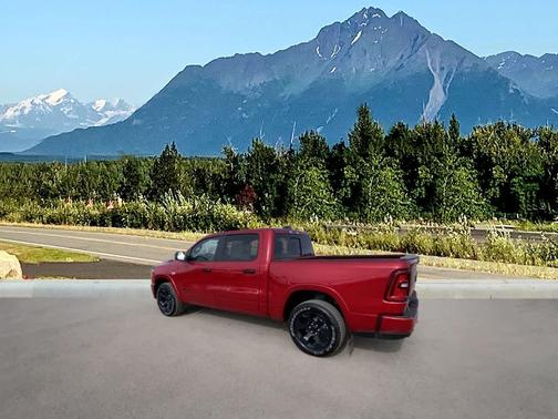 Molten Red Pearlcoat 2026 RAM 1500 Big Horn/Lone Star