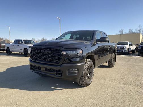 2026 RAM 1500 Warlock Crew Cab 4x4 5'7' Box