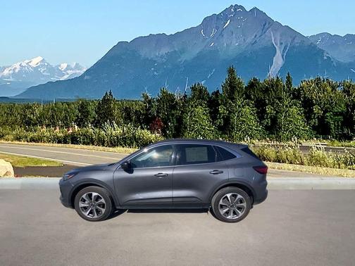 2023 Ford Escape Platinum