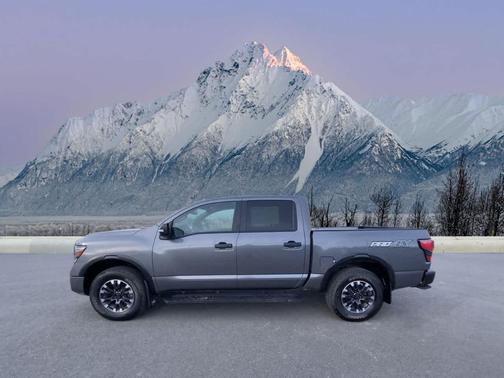 2021 Nissan Titan PRO-4X