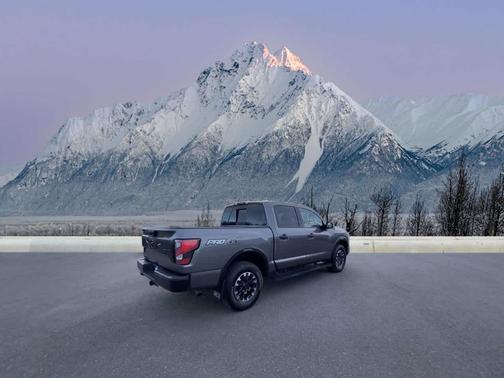 2021 Nissan Titan PRO-4X