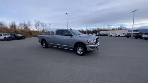 2022 RAM 2500 Big Horn Crew Cab 4x4 8' Box