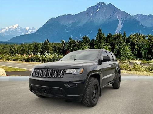 2022 Jeep Grand Cherokee Altitude