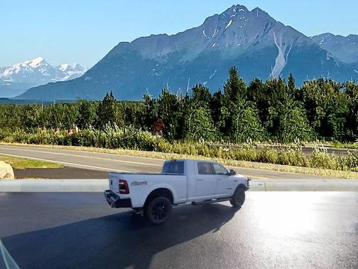2022 RAM 2500 Laramie Mega Cab 4x4 6'4' Box