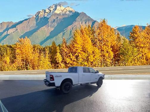 2022 RAM 2500 Laramie Mega Cab 4x4 6'4' Box