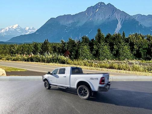 2022 RAM 2500 Laramie Mega Cab 4x4 6'4' Box