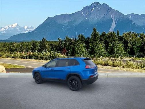 2023 Jeep Cherokee Altitude