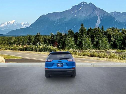 2023 Jeep Cherokee Altitude