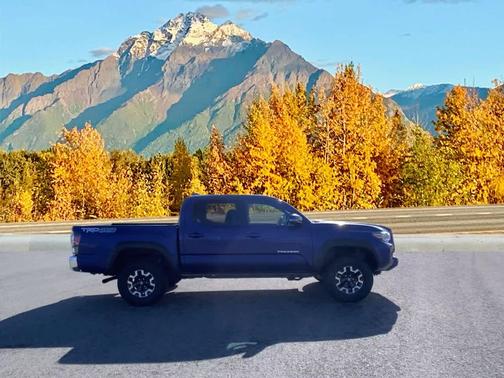 2023 Toyota Tacoma TRD Off Road