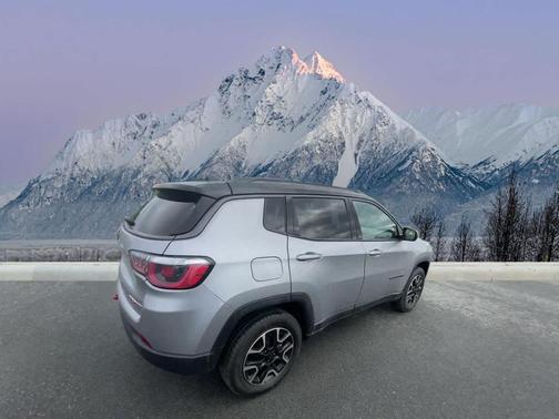 2020 Jeep Compass Trailhawk