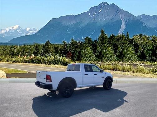 2022 RAM 1500 Classic Warlock Quad Cab 4x4 6'4' Box