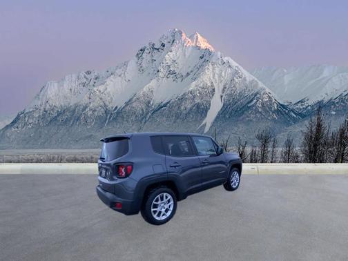 2023 Jeep Renegade Latitude