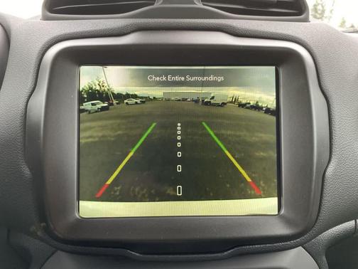 2023 Jeep Renegade Trailhawk