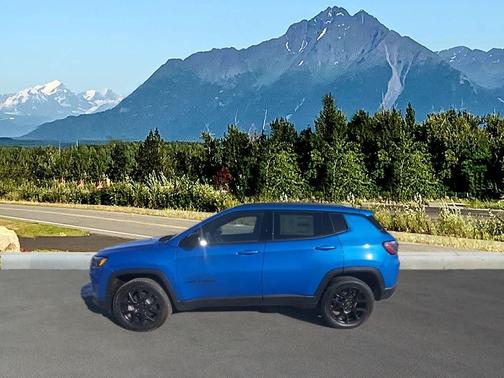 Hydro Blue Pearlcoat 2026 Jeep Compass Latitude