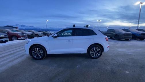 2023 Audi Q5 45 S line Premium Plus