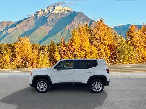 2023 Jeep Renegade Latitude