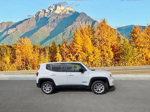 2023 Jeep Renegade Latitude