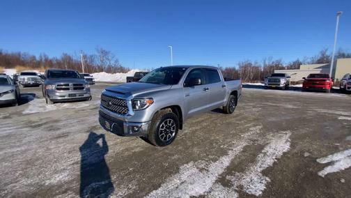 2018 Toyota Tundra SR5