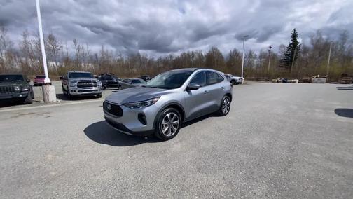 Iconic Silver Metallic 2024 Ford Escape Platinum