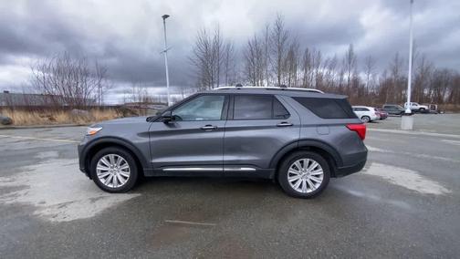 Carbonized Gray Metallic 2024 Ford Explorer Limited