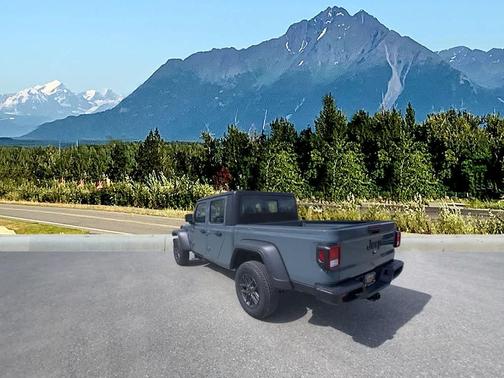 Anvil Clearcoat 2026 Jeep Gladiator Sport