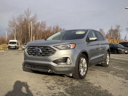 2023 Ford Edge Titanium