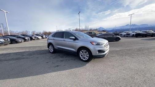 2023 Ford Edge Titanium