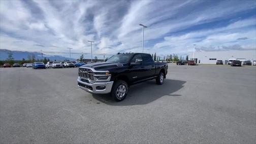 2025 RAM 2500 Big Horn Crew Cab 4x4 6'4' Box