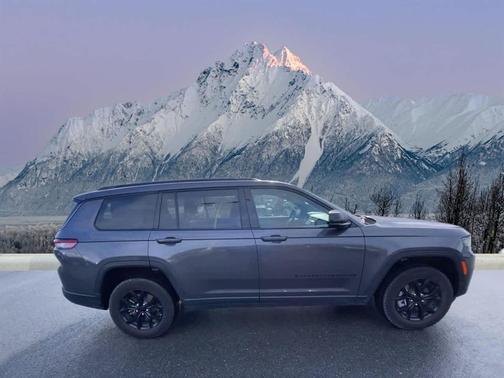 2024 Jeep Grand Cherokee L Altitude