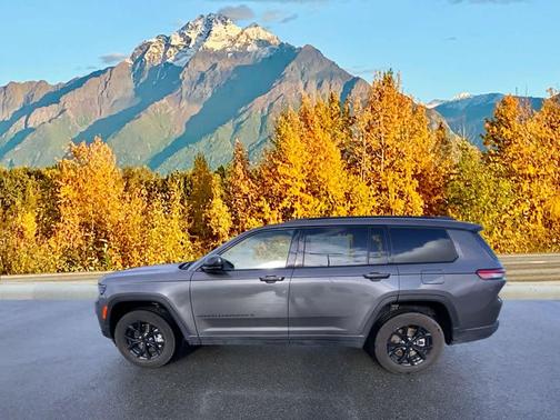 2024 Jeep Grand Cherokee L Altitude