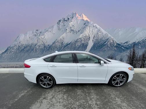 2020 Ford Fusion Titanium