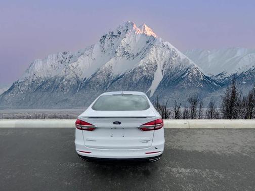 2020 Ford Fusion Titanium