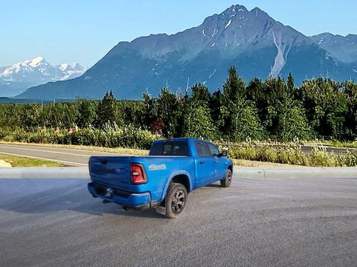 Hydro Blue Pearlcoat 2026 RAM 1500 Big Horn/Lone Star