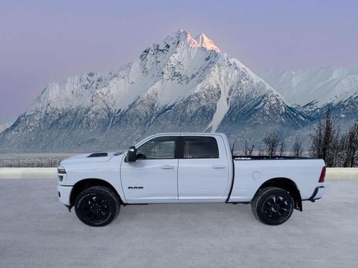 2026 RAM 2500 Laramie Crew Cab 4x4 6'4' Box