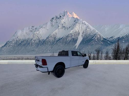 2026 RAM 2500 Laramie Crew Cab 4x4 6'4' Box