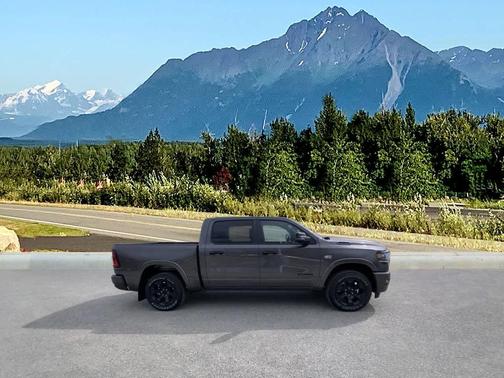 Granite Crystal Metallic Clearcoat 2026 RAM 1500 Big Horn/Lone Star