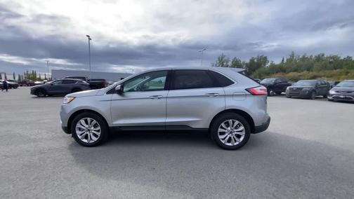 2023 Ford Edge Titanium