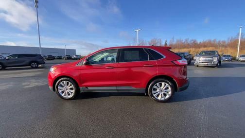 2023 Ford Edge Titanium